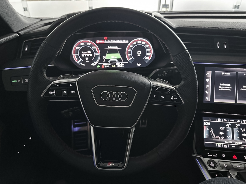 audi q8 e-tron 55 quattro5