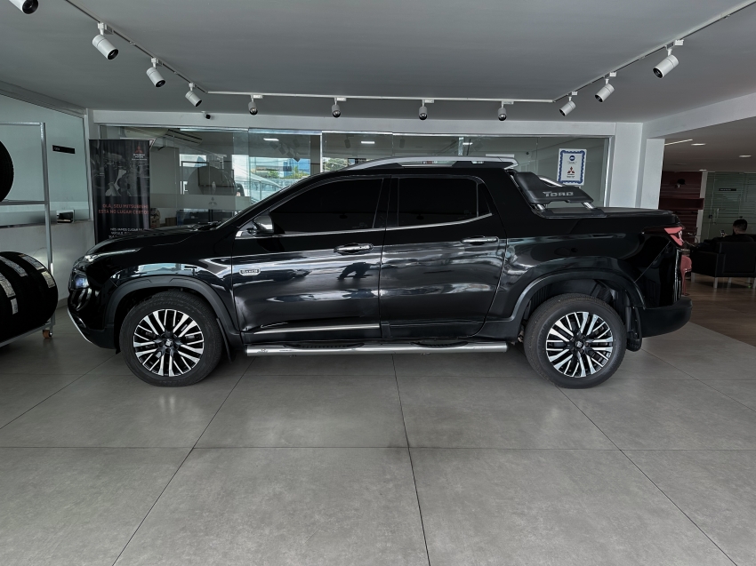 fiat toro 2.0 16v turbo diesel ranch 4wd at9 4p automatico 202513