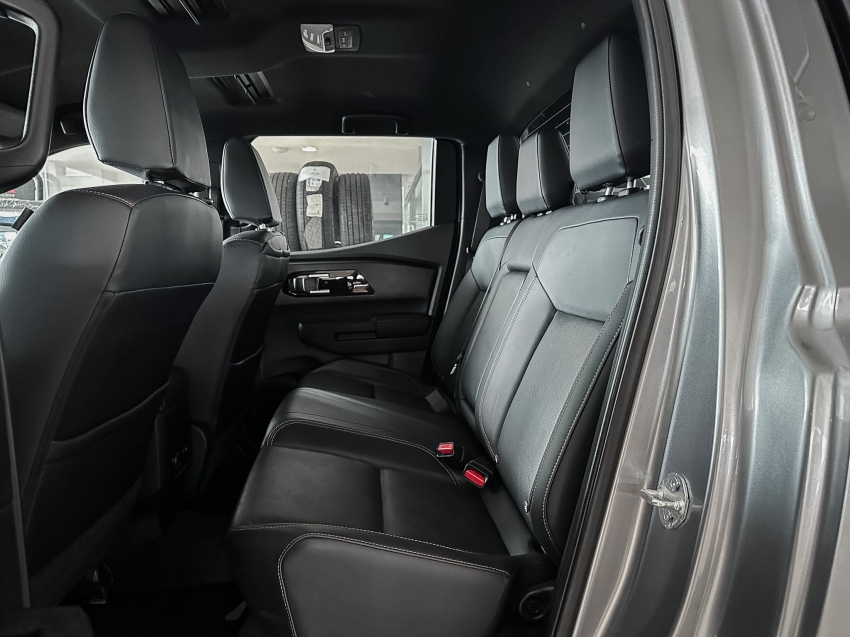triton  katana 2.4 diesel 4x49