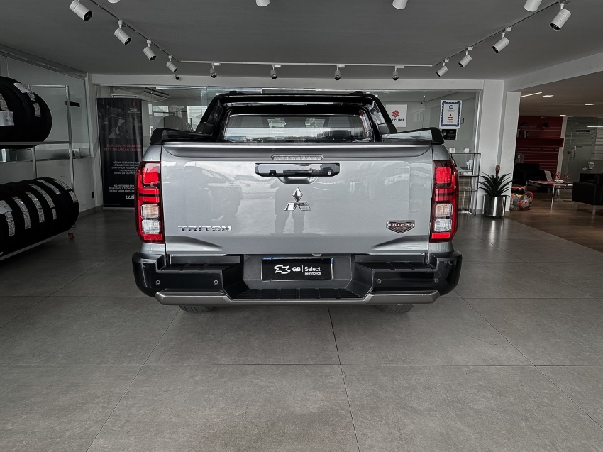 triton  katana 2.4 diesel 4x414