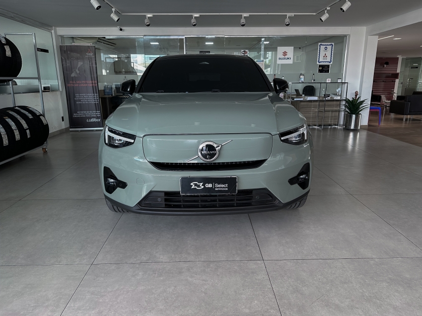 VOLVO C40 RECHARGE1