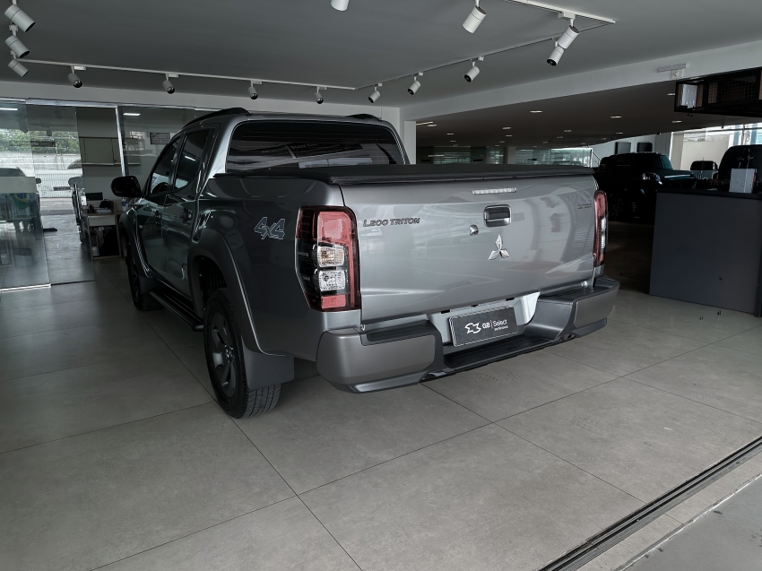L200 TRITON SPORT OUTDOOR GLS14