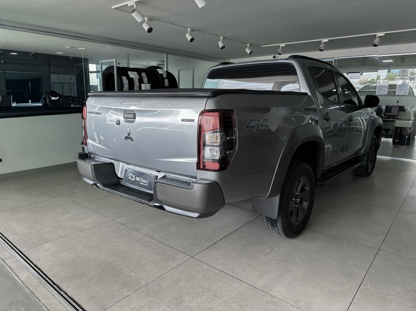 L200 TRITON SPORT OUTDOOR GLS13