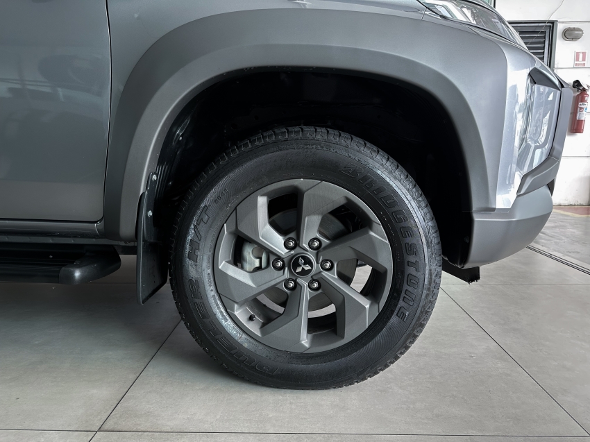 L200 TRITON SPORT OUTDOOR GLS11