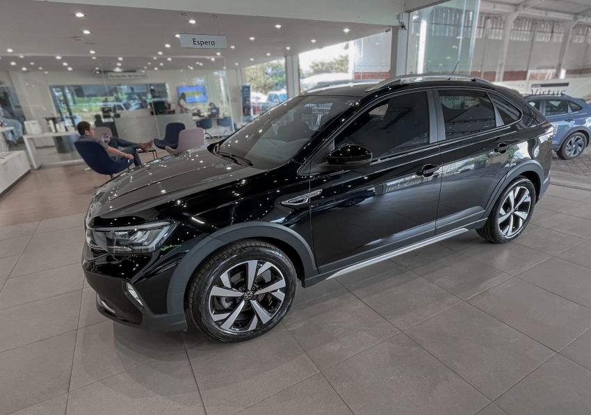 volkswagen nivus 1.0 200 tsi total flex highline automatico 9.9 4p 2024
