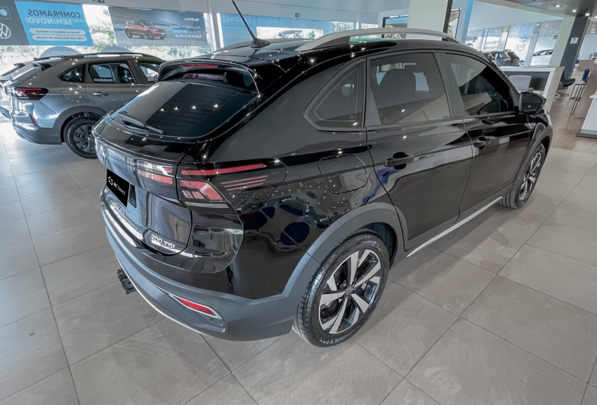 volkswagen nivus 1.0 200 tsi total flex highline automatico 9.9 4p 2024