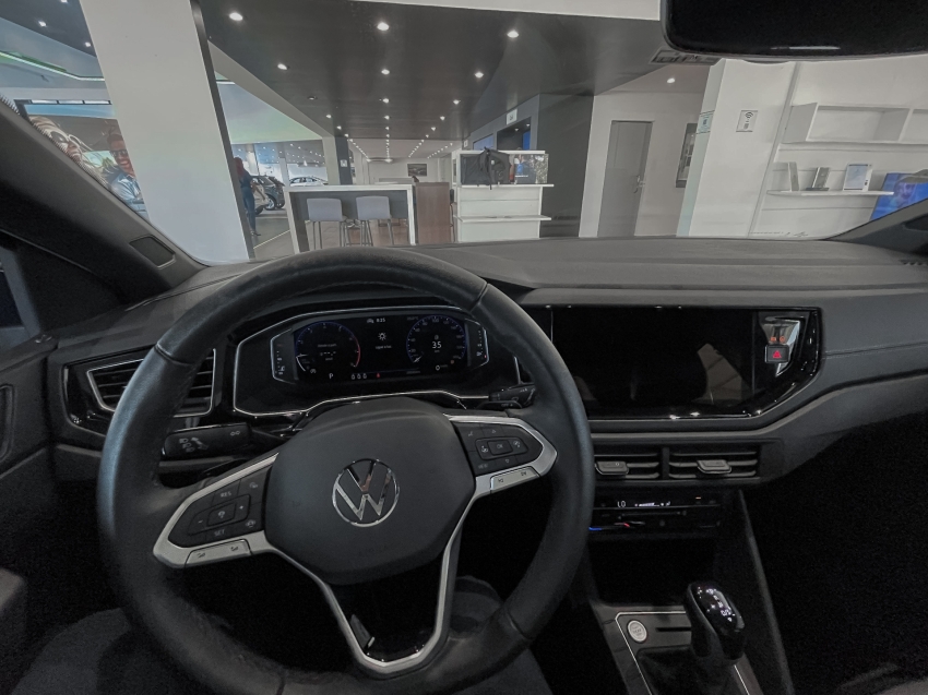 volkswagen nivus 1.0 200 tsi total flex highline automatico 9.9 4p 2024
