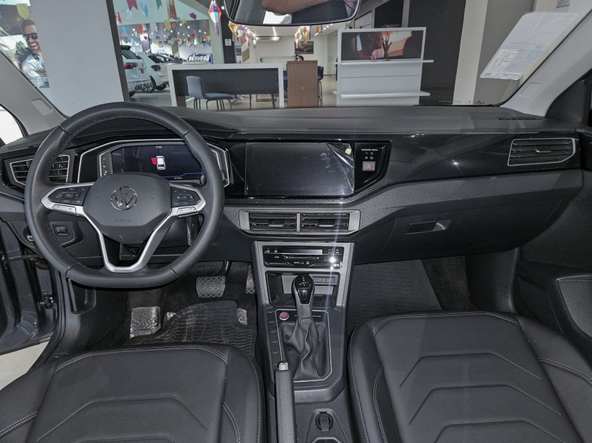 volkswagen polo 1.0 170 tsi highline automatico flex 4p 2025