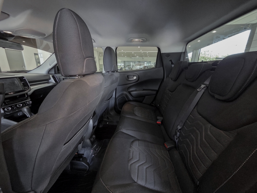 fiat toro 1.3 turbo 270 flex freedom at6 4p automatico 2025