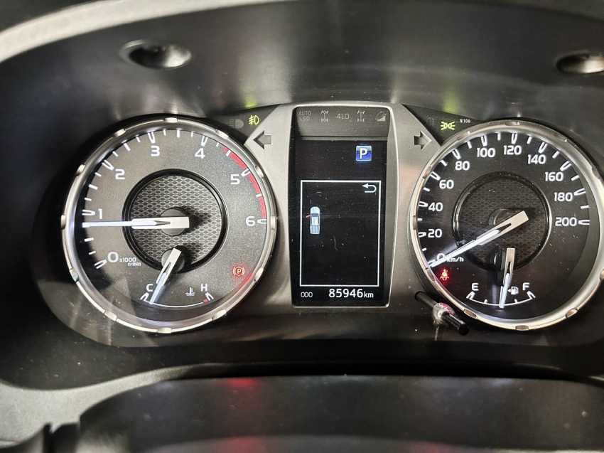 toyota hilux 2.8 d-4d turbo diesel cd srv 4x4 automatico 4p 20228