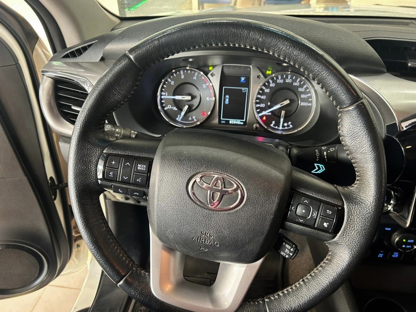 toyota hilux 2.8 d-4d turbo diesel cd srv 4x4 automatico 4p 20225