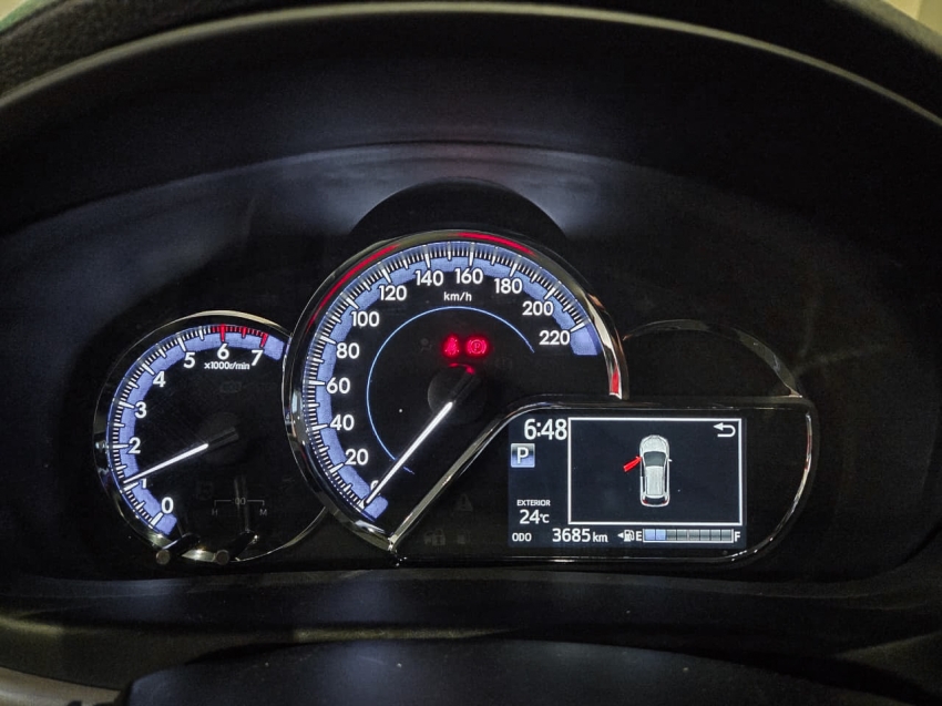 toyota yaris 1.5 16v flex xs multidrive 4p automatico 20246