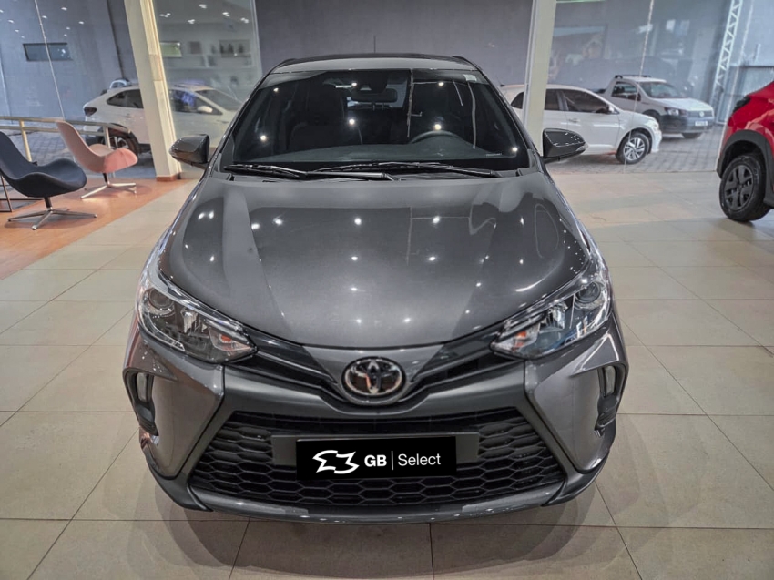 toyota yaris 1.5 16v flex xs multidrive 4p automatico 20241