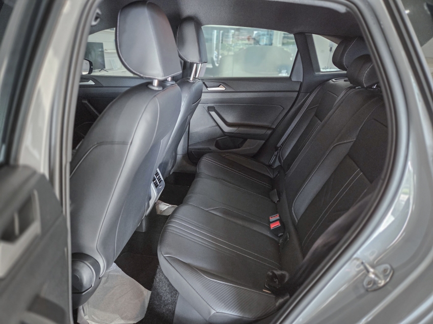 volkswagen nivus 1.0 200 tsi total flex highline automatico 4p 20267