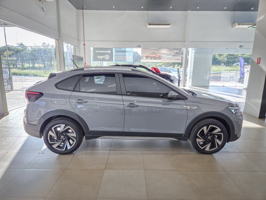 volkswagen nivus 1.0 200 tsi total flex highline automatico 4p 20269