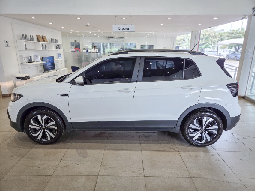 volkswagen t-cross 1.0 200 tsi total flex comfortline automatico 4p 20238