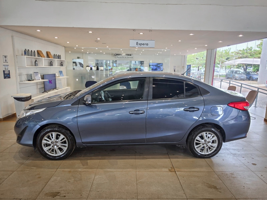 toyota yaris 1.5 16v flex sedan xl multidrive 4p automatico 20194