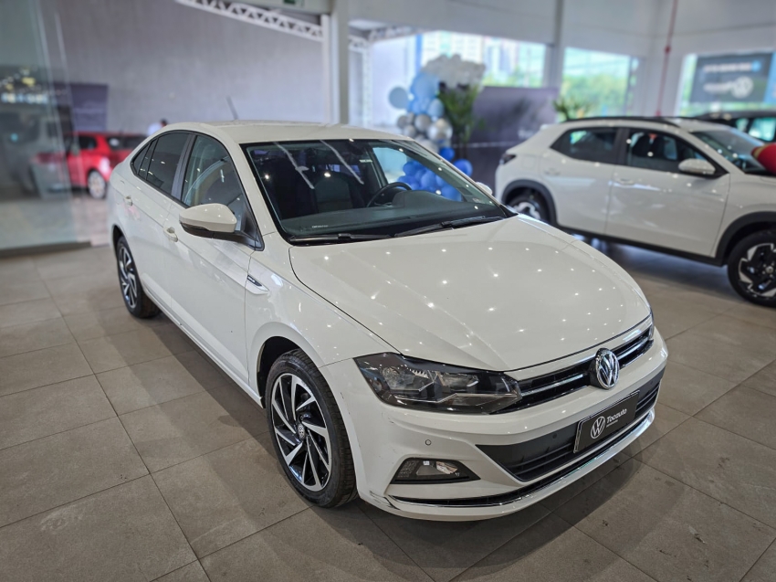 volkswagen virtus 1.0 200 tsi highline automatico flex 4p 2022
