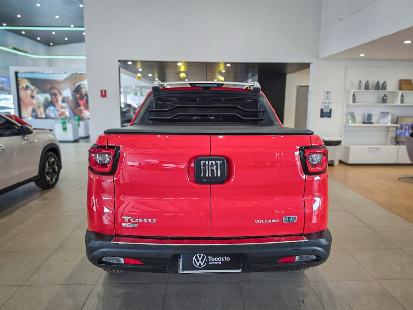 fiat toro 1.3 turbo 270 flex volcano at6 4p automatico 202513