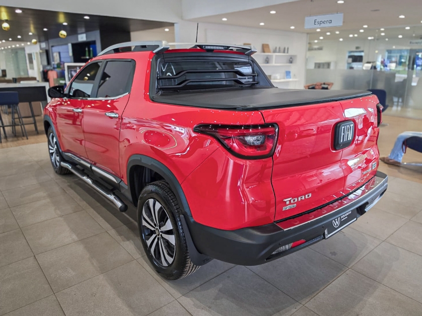 fiat toro 1.3 turbo 270 flex volcano at6 4p automatico 202510