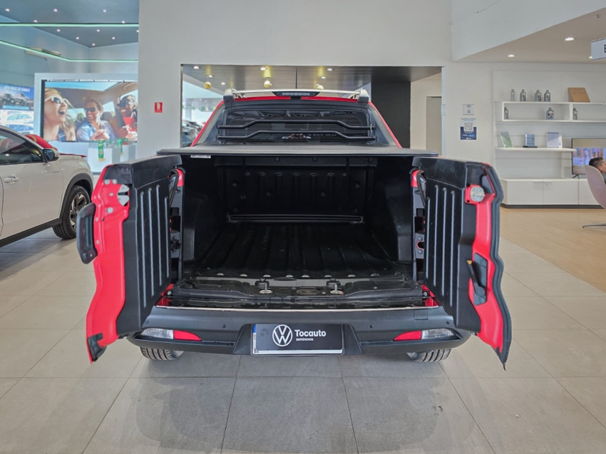 fiat toro 1.3 turbo 270 flex volcano at6 4p automatico 202512