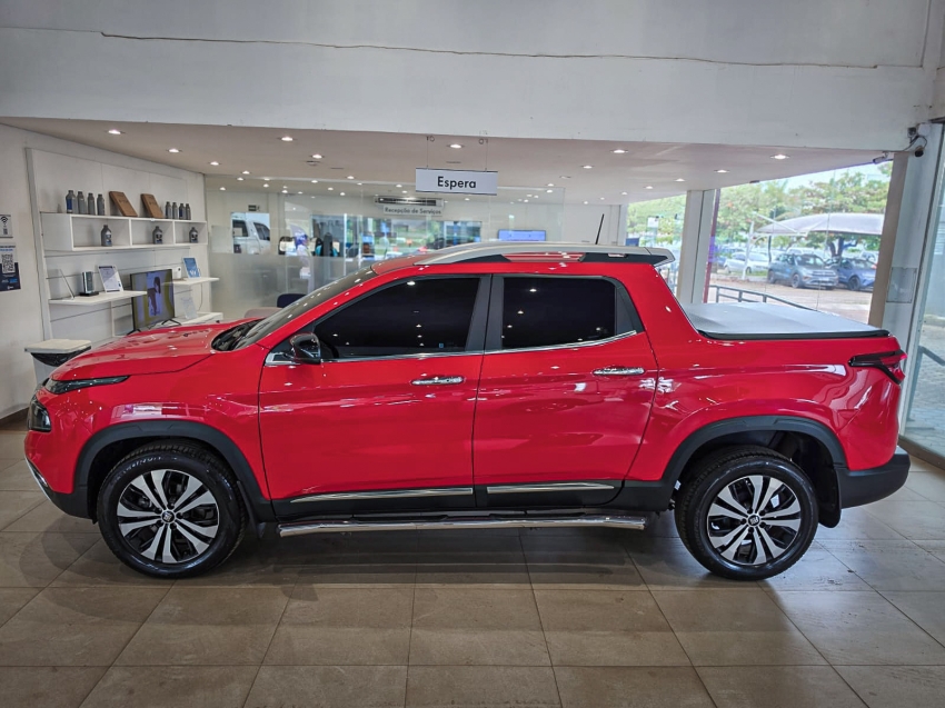 fiat toro 1.3 turbo 270 flex volcano at6 4p automatico 20253