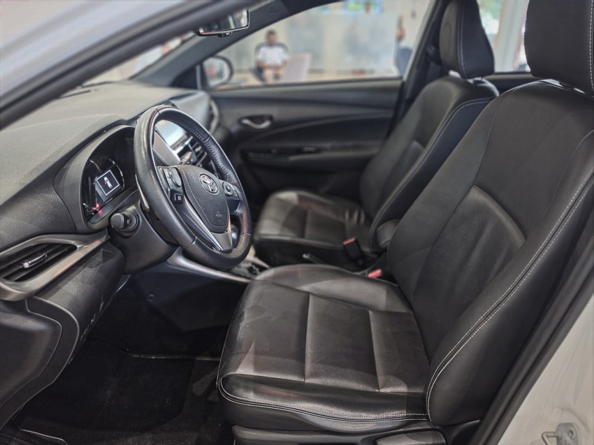 toyota yaris 1.5 16v flex sedan xls connect multidrive 4p automatico 20215