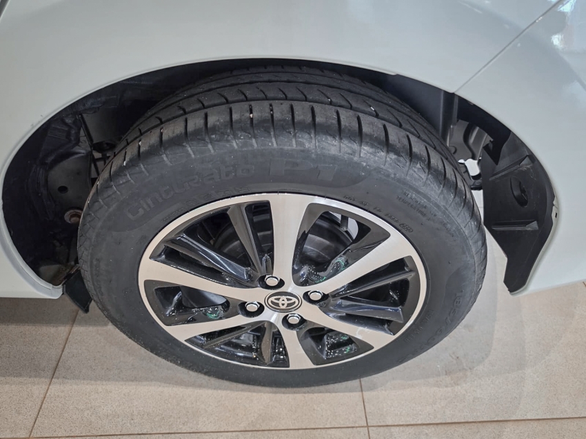 toyota yaris 1.5 16v flex sedan xls connect multidrive 4p automatico 20219