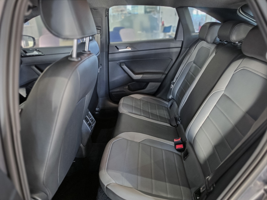 volkswagen nivus 1.0 200 tsi total flex highline automatico 4p 20227