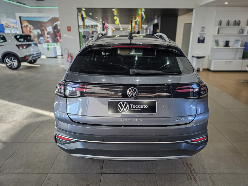 volkswagen nivus 1.0 200 tsi total flex highline automatico 4p 202214