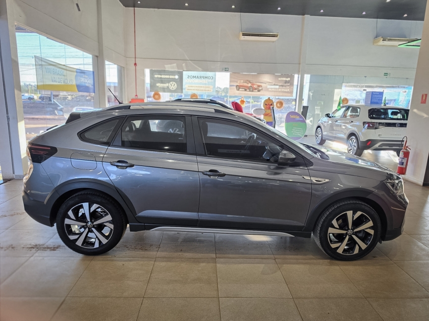 volkswagen nivus 1.0 200 tsi total flex highline automatico 4p 20224