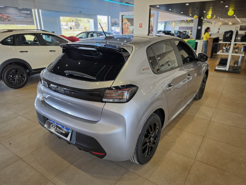 peugeot 208 style10