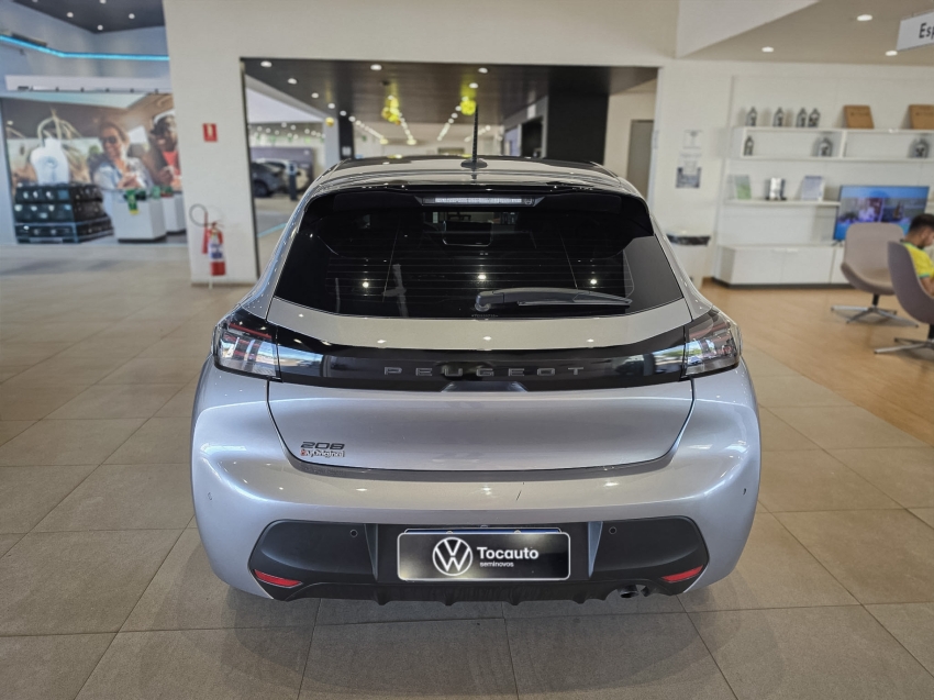 peugeot 208 style14