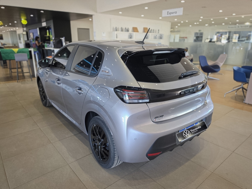 peugeot 208 style11