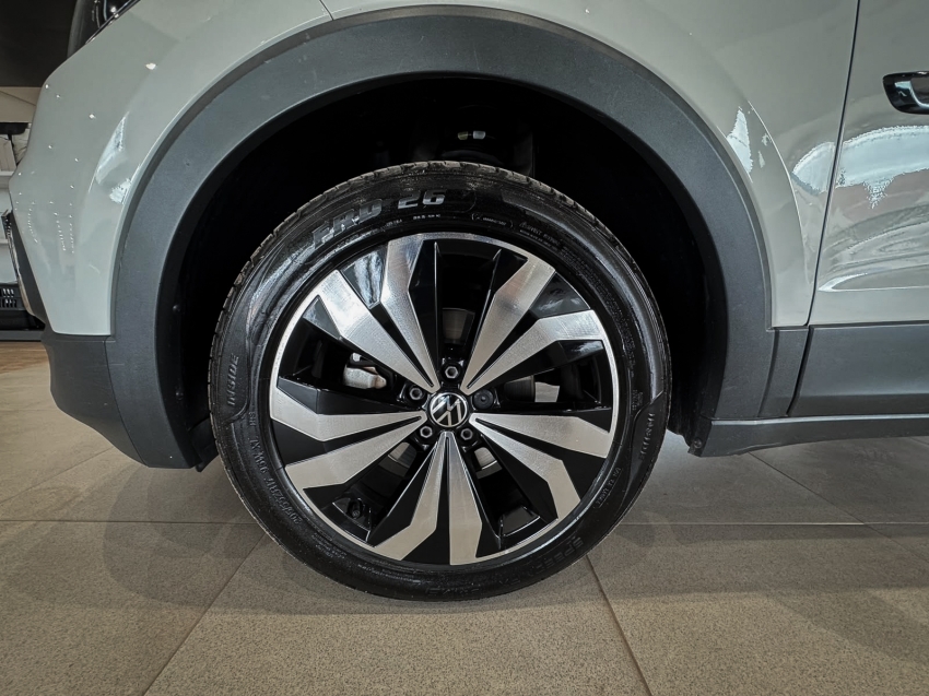 t-cross 1.4 250 tsi total flex highline8