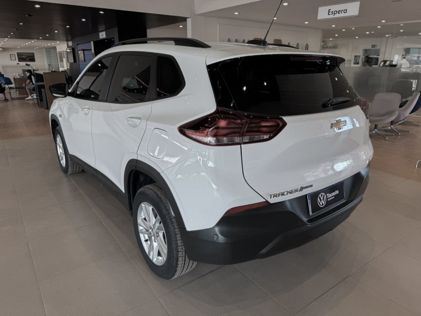 chevrolet tracker lt 1.0t11