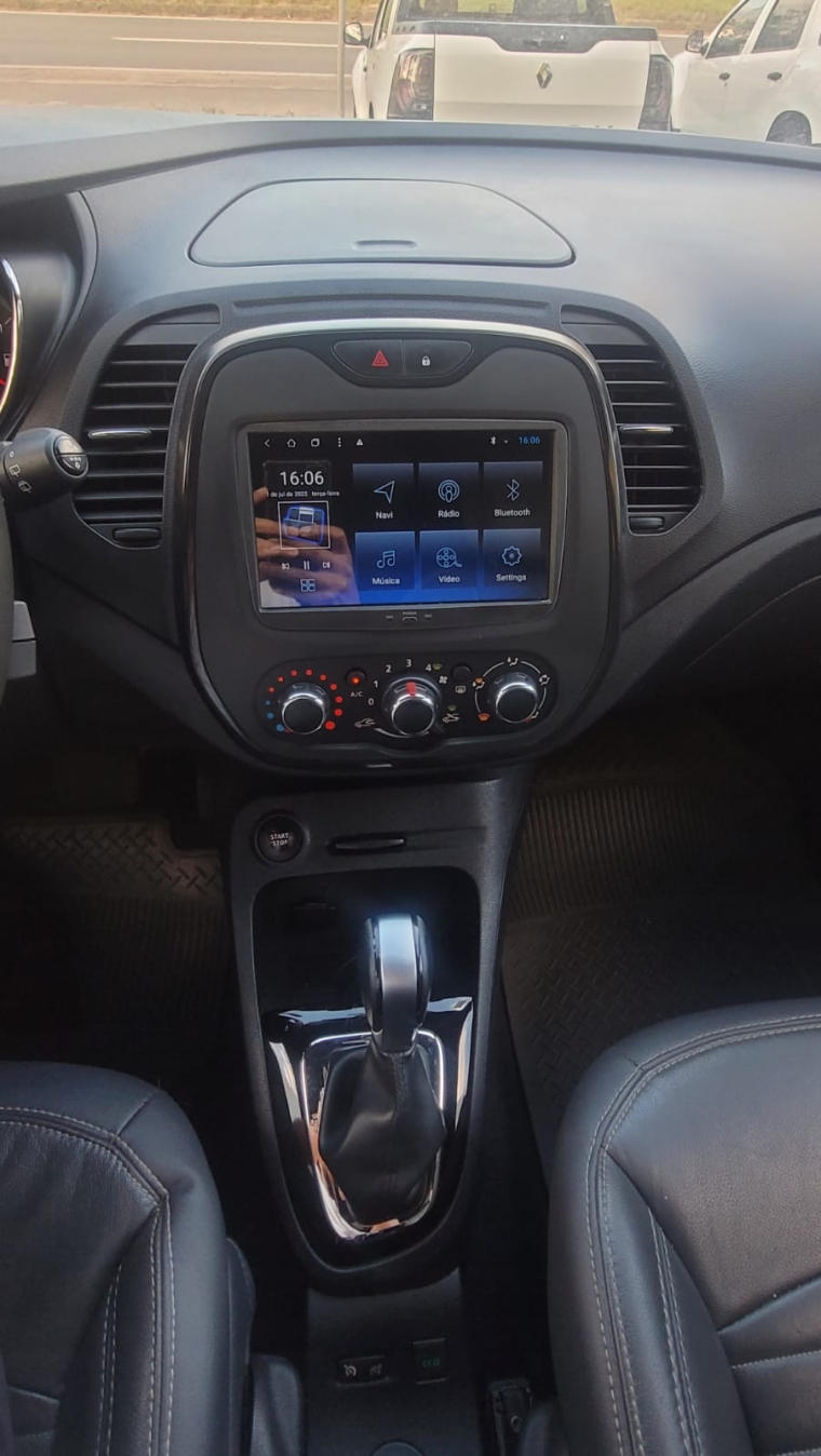 renault captur life flex 1.6 automatica