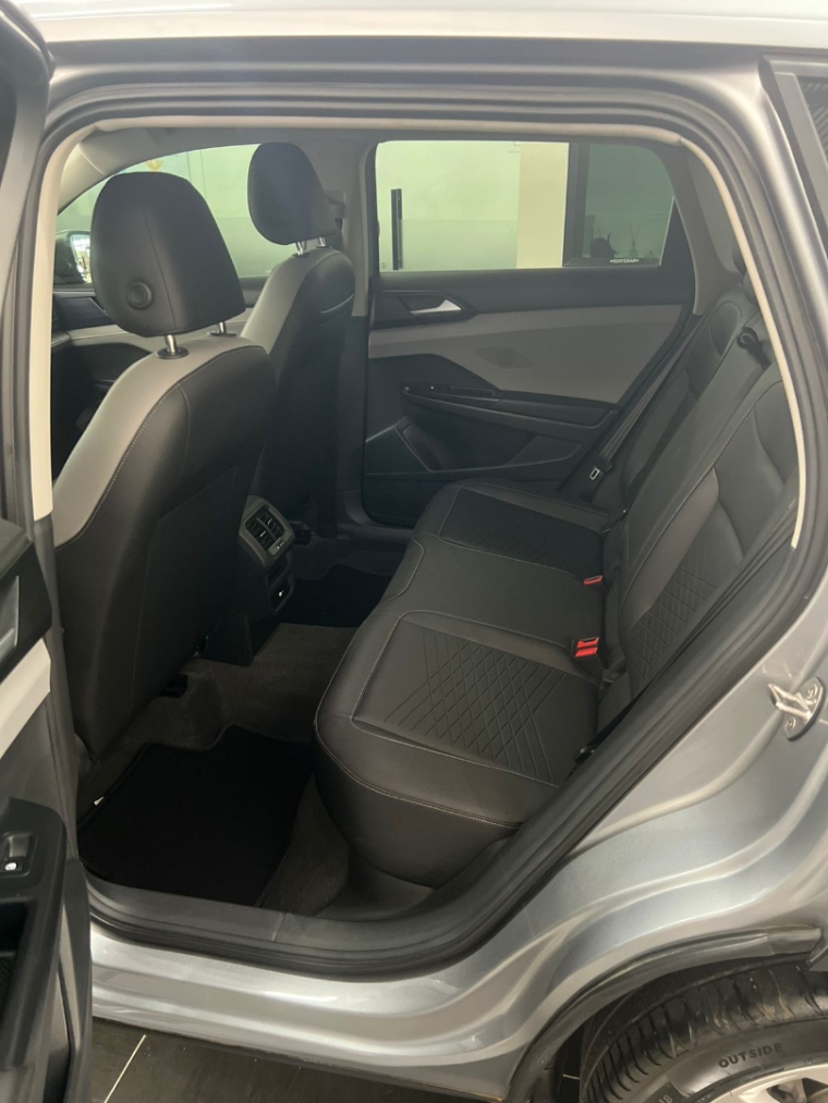 volkswagen taos 1.4 250 tsi total flex comfortline automatico 4p 202210