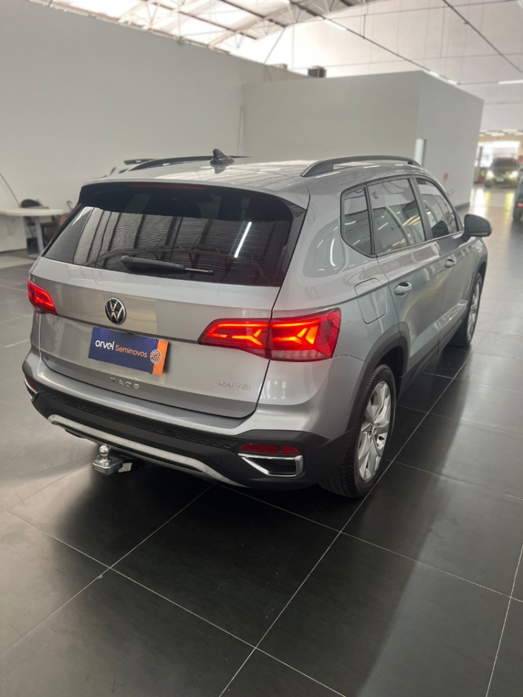 volkswagen taos 1.4 250 tsi total flex comfortline automatico 4p 20225