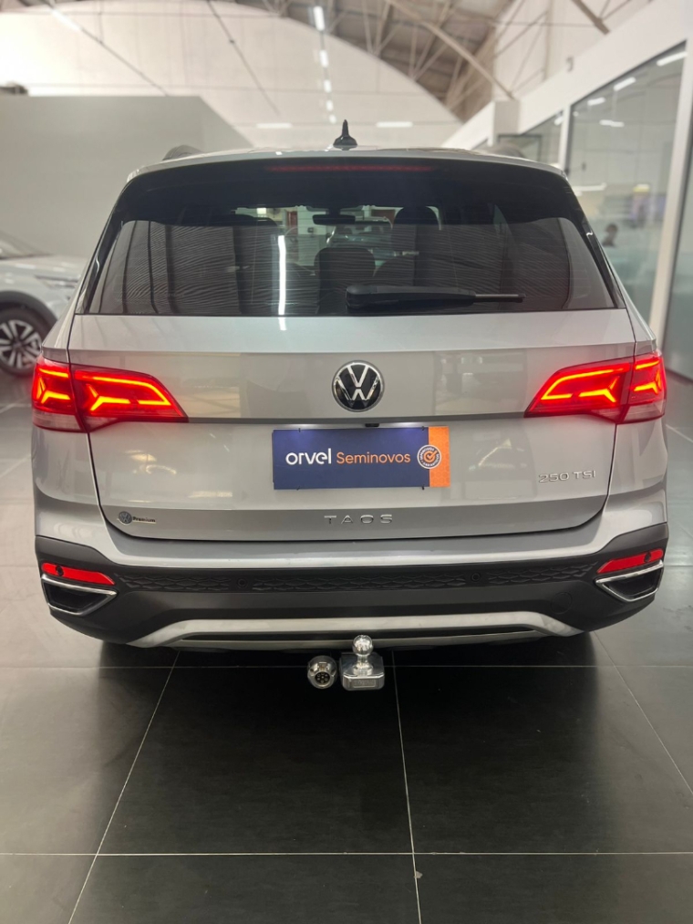 volkswagen taos 1.4 250 tsi total flex comfortline automatico 4p 20224