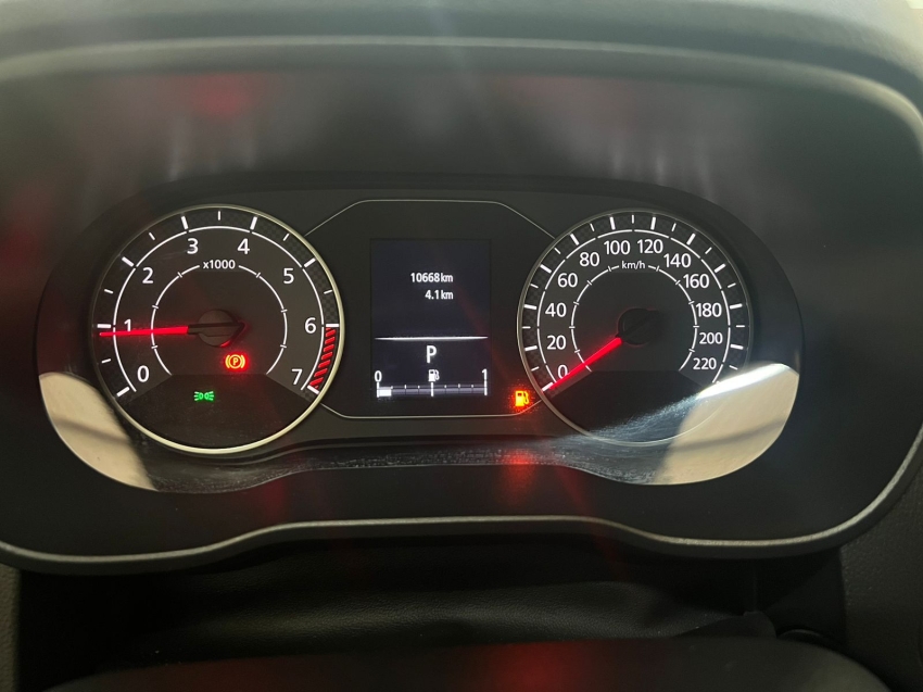 renault duster 1.3 tce flex iconic plus x-tronic 4p automatico 202610