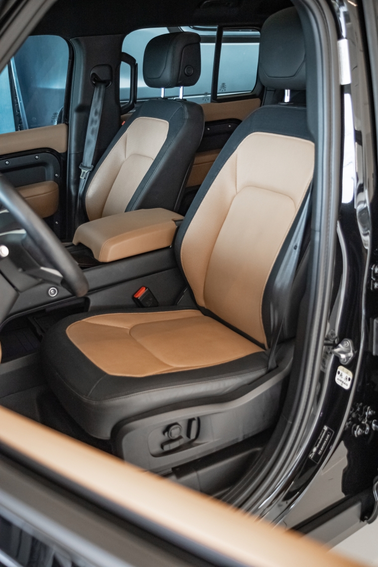 defender 3.0 d300 turbo diesel mhev 110 x-dynamic hse automatico