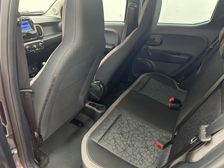 fiat mobi 1.0 evo flex trekking manual 4p 2021 fiat mobi 1.0 evo flex trekking manual 4p 2021