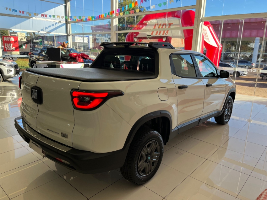 fiat toro 1.3 turbo 270 flex endurance at6 4p automatico 2025 fiat toro 1.3 turbo 270 flex endurance at6 4p automatico 2025