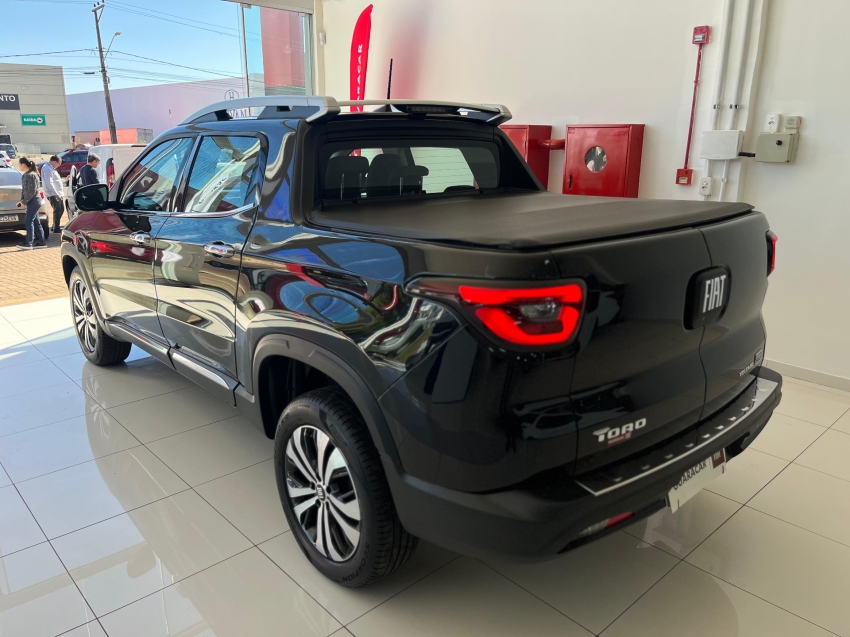 fiat toro 1.3 turbo 270 flex volcano at6 4p automatico 2025 fiat toro 1.3 turbo 270 flex volcano at6 4p automatico 2025