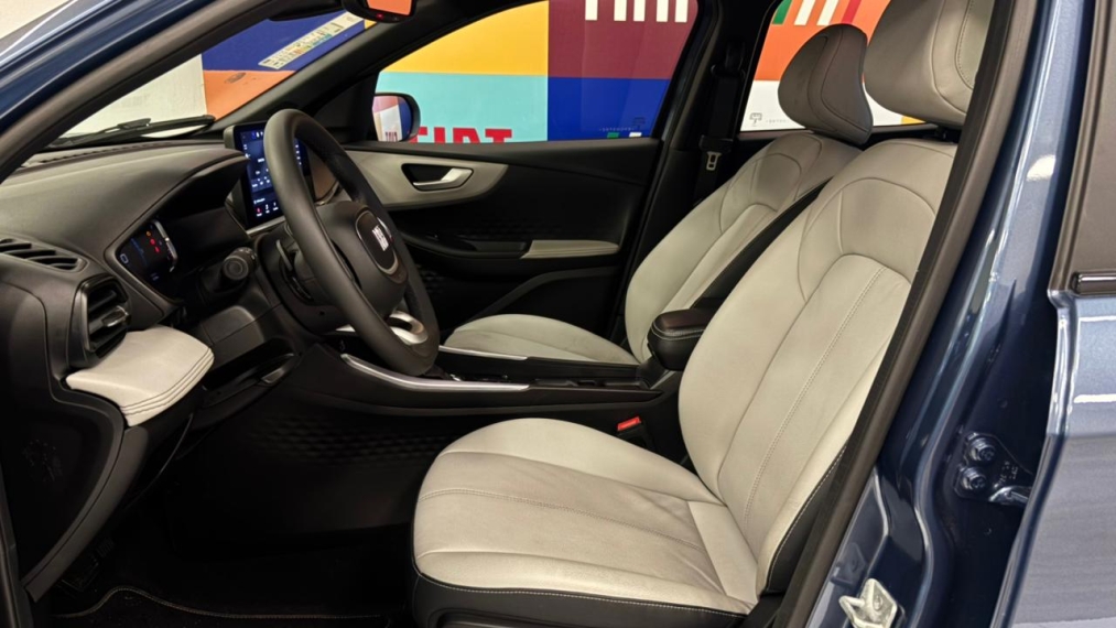 fiat fastback 1.0 turbo 200 hybrid impetus cvt flex 4p automatico 2025 fiat fastback 1.0 turbo 200 hybrid impetus cvt flex 4p automatico 2025