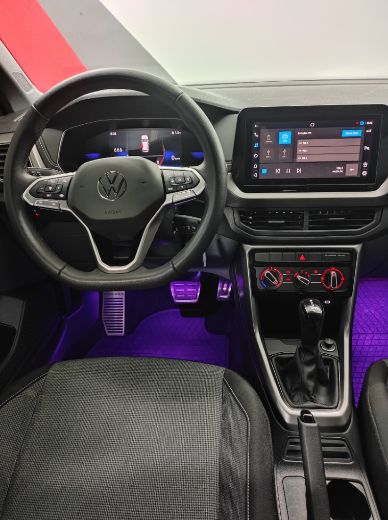 volkswagen t-cross 1.0 200 tsi total flex automatico 4p 2025