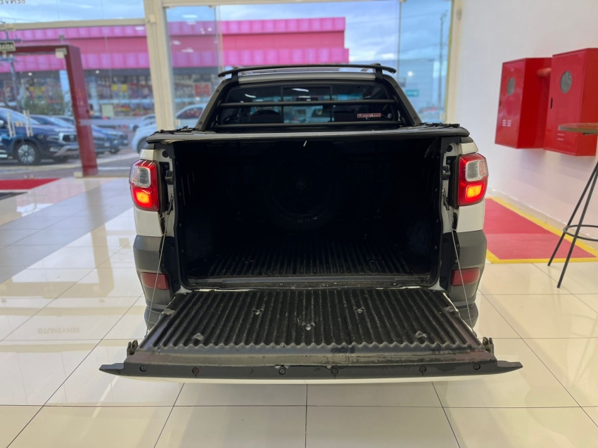 fiat strada 1.4 mpi working cd 8v flex 3p manual 2016 fiat strada 1.4 mpi working cd 8v flex 3p manual 2016
