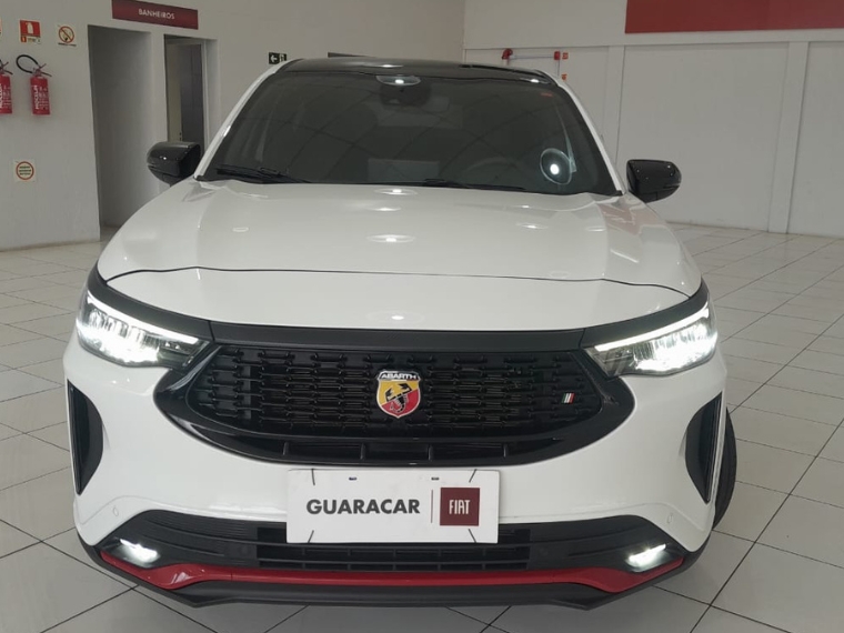 fiat fastback 1.3 turbo 270 flex abarth at6 4p automatico 2025 fiat fastback 1.3 turbo 270 flex abarth at6 4p automatico 2025