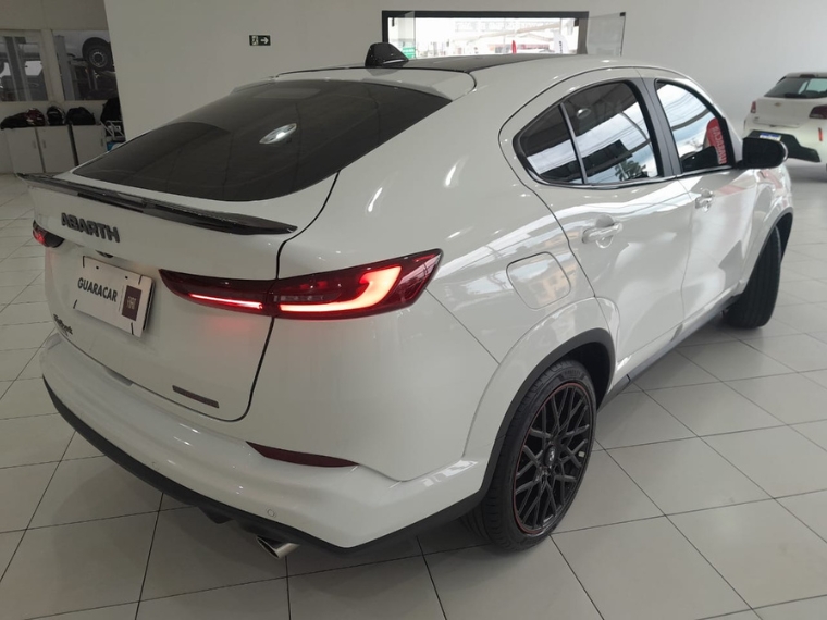 fiat fastback 1.3 turbo 270 flex abarth at6 4p automatico 2025 fiat fastback 1.3 turbo 270 flex abarth at6 4p automatico 2025